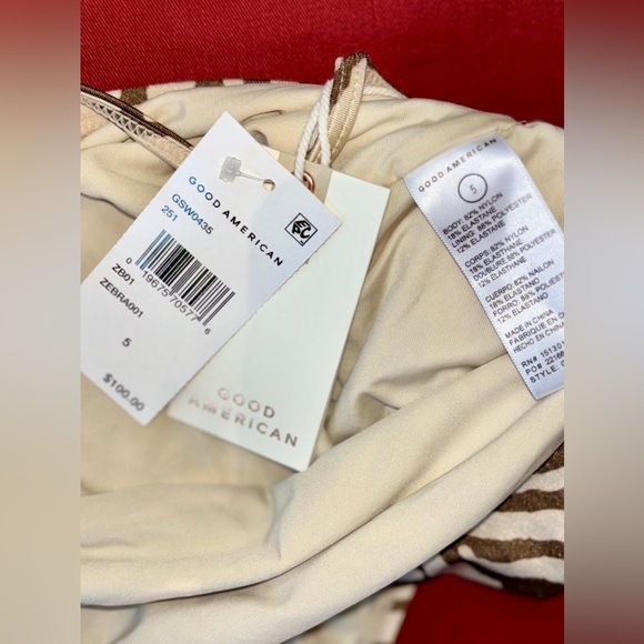 NWT Good American Zebra Print One-Piece Swimsuit - Picture 7 of 8